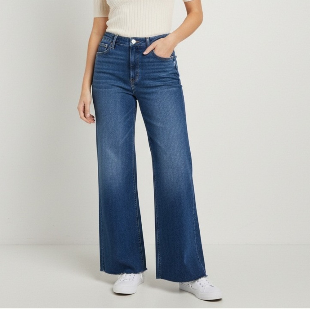 American Eagle Dreamy Drape Low Rise Baggy Flare Jeans‎ 16 Long Light Wash Y2K